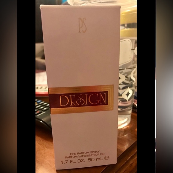 Design by Paul Sebastian - Picture 3 of 5